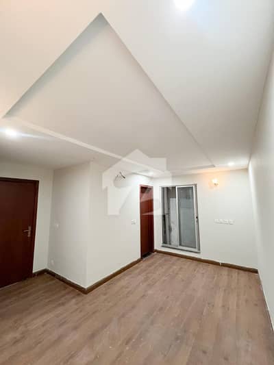 Gulberg Heights One Bed Non Furnished Apartment For Sale
