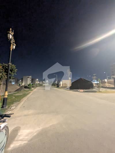 8 MARLA PLOT FOR SALE IN HIGHCOURT PHASE 2 COLLEGE ROAD LAHORE BIJLI PANI AVAILABLE READY TO POSSESSION ALL FACILITY AVAILABLE READY TO POSSESSION
