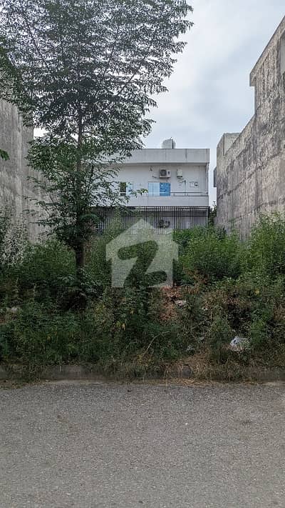 7 Marla Plot For Sale