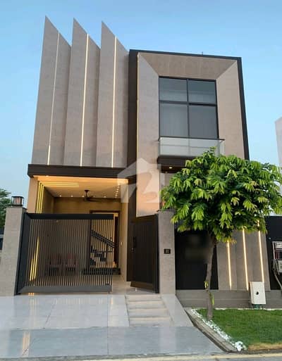 A On Excellent Location House Of 5 Marla In Gujranwala