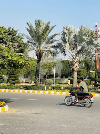 ڈریم گارڈنز ڈیفینس روڈ,لاہور میں 6 مرلہ رہائشی پلاٹ 1.55 کروڑ میں برائے فروخت۔ ڈریم گارڈنز ڈیفینس روڈ,لاہور میں 6 مرلہ رہائشی پلاٹ 1.55 کروڑ میں برائے فروخت۔