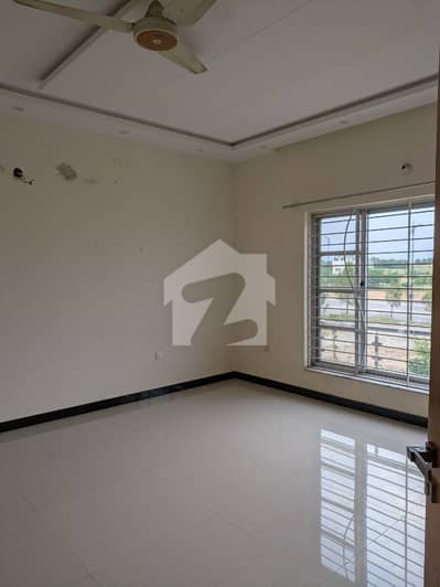 10 Marla Upper Portion for Rent in Sector J, Bahria Enclave Islamabad