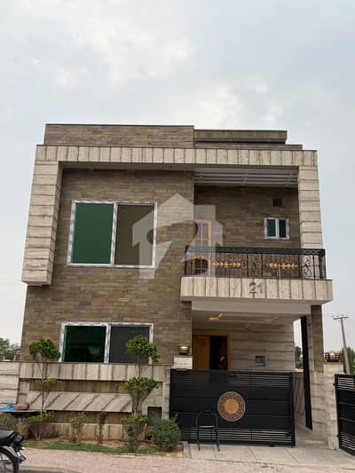 Brand New 5 Marla Double Unit Complete House Available For Sale On Prime Location And Reasonable Price Brand New 5 Marla Double Unit Complete House Available For Sale On Prime Location And Reasonable Price