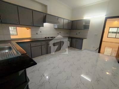 One Kanal Beautiful Upper Portion Available For Rent Ideal Location Dha Lahore.