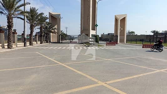 اوسیس ون لوئر کینال روڈ,فیصل آباد میں 6 مرلہ رہائشی پلاٹ 55.5 لاکھ میں برائے فروخت۔
