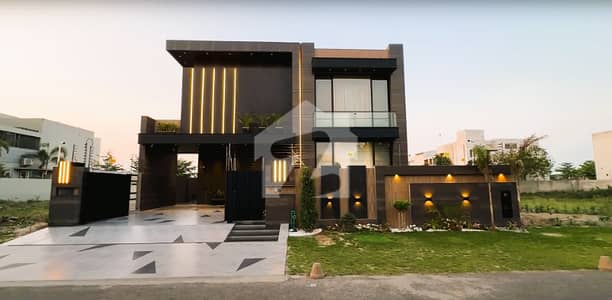 10 Marla Beautifully Designed Modern House for Sale DHA Phase 7 10 Marla Beautifully Designed Modern House for Sale DHA Phase 7