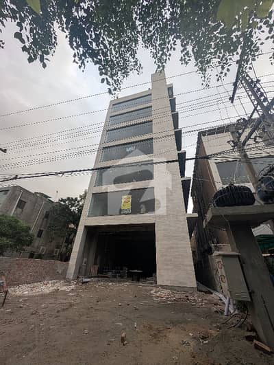 1 Kanal 1st Floor available for rent in Johar town Main Boulevard Lahore