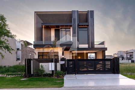 Sophisticated 10 Marla Modern Villa For Sale In DHA Phase 7 Lahore