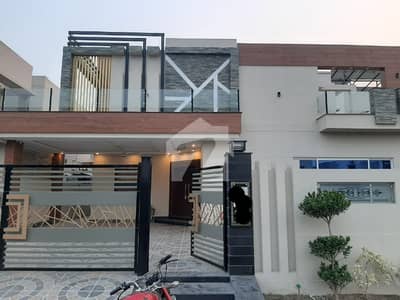 ڈی ایچ اے فیز 7 ڈی ایچ اے ڈیفینس,لاہور میں 3 کمروں کا 1 کنال بالائی پورشن 1.3 لاکھ میں کرایہ پر دستیاب ہے۔
