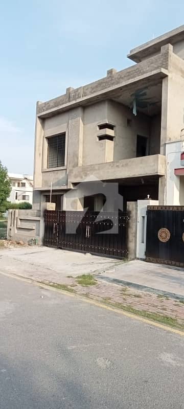 8 Marla House Solid Construction Grey Structure For Sale In Phase 1 Dream Gardens Lahore