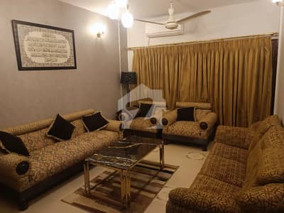 5 Rooms Newly Refurbished, Road Facing Apartment On Prime Location