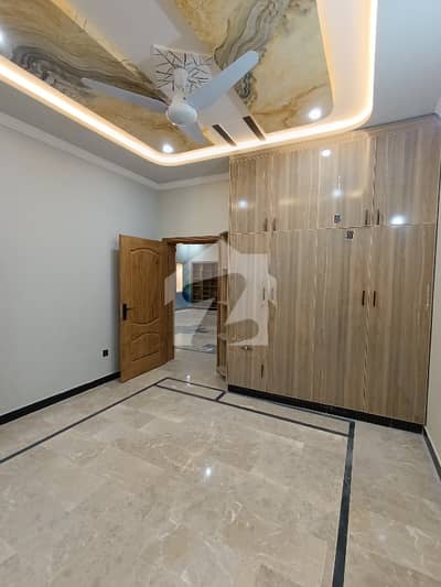 کارساز ولاز ڈی ۔ 12,اسلام آباد میں 5 کمروں کا 7 مرلہ مکان 1.15 لاکھ میں کرایہ پر دستیاب ہے۔