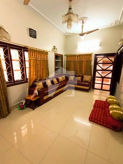 Independent 300 Square Yards Ground +1 House