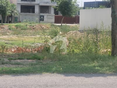 For Sale Plot in DHA Lahore Z1 488   Prime residential plot available for sale in DHA Lahore. Located in a secure and well-developed area with easy access to schools, parks, commercial markets, and main roads. An excellent opportunity for building your dream home or making a profitable investment. Contact for further details and a site visit.