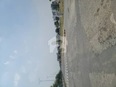 For Sale Plot in DHA Lahore 660 R  Prime residential plot available for sale in DHA Lahore. Located in a secure and well-developed area with easy access to schools, parks, commercial markets, and main roads. An excellent opportunity for building your dream home or making a profitable investment. Contact for further details and a site visit.