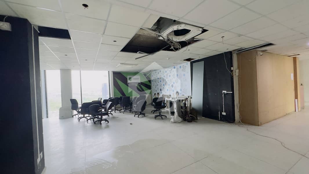 گلبرگ گرینز گلبرگ,اسلام آباد میں 17 مرلہ Studio دفتر 6.86 لاکھ میں کرایہ پر دستیاب ہے۔ گلبرگ گرینز گلبرگ,اسلام آباد میں 17 مرلہ Studio دفتر 6.86 لاکھ میں کرایہ پر دستیاب ہے۔