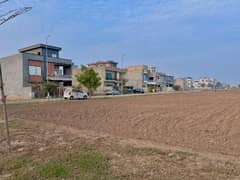 Commercial Plot Full Possession Paid For Sale - Broadway Commercial