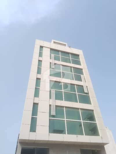 ذوالفقار کمرشل ایریا ڈی ایچ اے فیز 8,ڈی ایچ اے ڈیفینس,کراچی میں 2 مرلہ Studio دفتر 1.5 کروڑ میں برائے فروخت۔