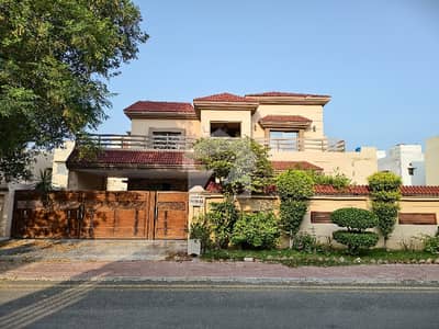1 Kanal Vip Non Furnished Lower Portion Available For Rent In Bahria Town Lahore