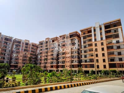 FLAT AVAILABLE FOR SELL CASH & BANK LOAN APPLICABLE CANT VIEW LODGES MAIN JINNAH AVENUE