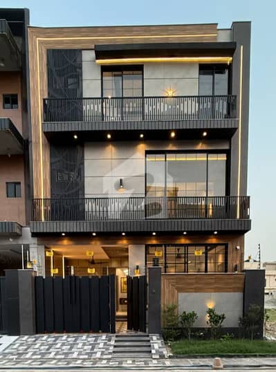 5 Marla 2.5 Story Ultra Modern Luxury House For Sale