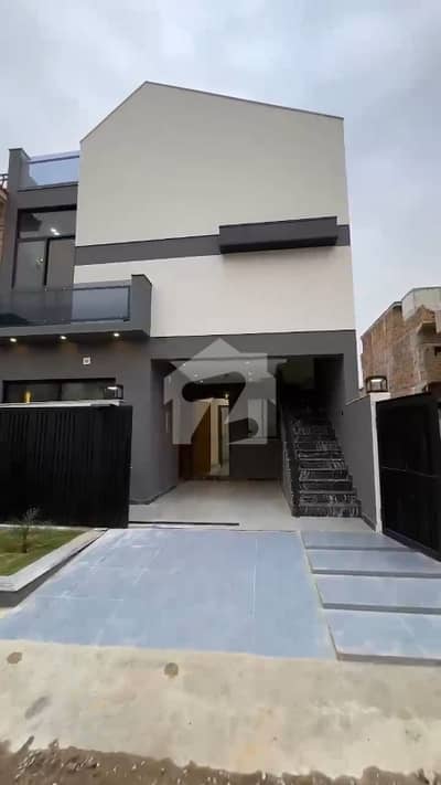 5 Marla Luxury House for Sale Block F, Multi Gardens B-17 Islamabad