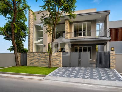 Decent Brand New Independent Three Potions House Is For SALE