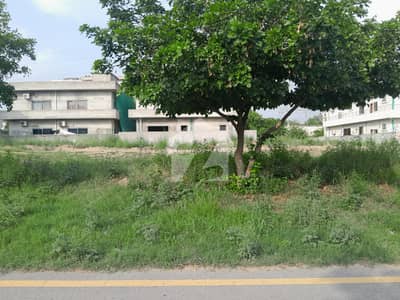 1 KANAL PLOT/ A BLOCK /B-17 UP FOR SALE 1 KANAL PLOT/ A BLOCK /B-17 UP FOR SALE