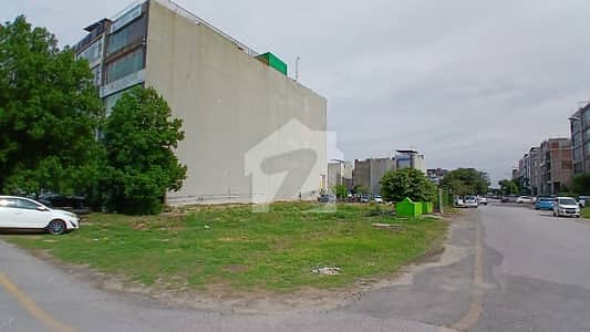 J Block 10 Marla Boulevard Plot For Sale Prime Location 75