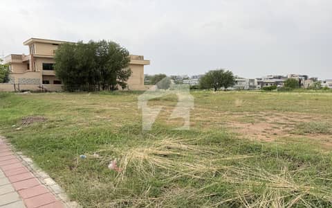 ڈی ایچ اے فیز 5 - سیکٹر اے ڈی ایچ اے ڈیفینس فیز 5,ڈی ایچ اے ڈیفینس,اسلام آباد میں 1 کنال رہائشی پلاٹ 4.55 کروڑ میں برائے فروخت۔ ڈی ایچ اے فیز 5 - سیکٹر اے ڈی ایچ اے ڈیفینس فیز 5,ڈی ایچ اے ڈیفینس,اسلام آباد میں 1 کنال رہائشی پلاٹ 4.55 کروڑ میں برائے فروخت۔