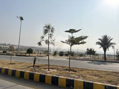 ڈی ایچ اے فیز 6 - سیکٹر سی2 ڈی ایچ اے ڈیفینس فیز 6 ,ڈی ایچ اے ڈیفینس,اسلام آباد میں 1 کنال رہائشی پلاٹ 1.55 کروڑ میں برائے فروخت۔ ڈی ایچ اے فیز 6 - سیکٹر سی2 ڈی ایچ اے ڈیفینس فیز 6 ,ڈی ایچ اے ڈیفینس,اسلام آباد میں 1 کنال رہائشی پلاٹ 1.55 کروڑ میں برائے فروخت۔