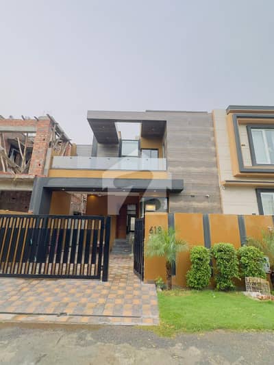10 Marla House Available For Sale In Lake City Sector M-2 A