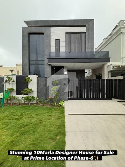 10-Marla Modern House For Sale Near Masjid And Commercial at Top Location