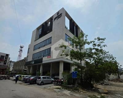 ایف ۔ 8 مرکز ایف ۔ 8,اسلام آباد میں 9 مرلہ Studio عمارت 46.0 کروڑ میں برائے فروخت۔