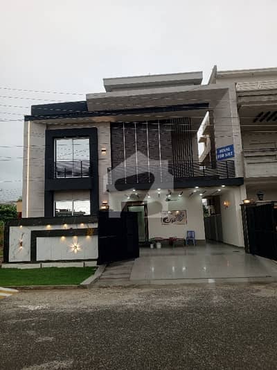 Facing Park brand new house for sale