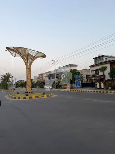 Central Park J Block Near To Park And Masjid 5 Marla Plot Prince Only Only 45 Lac All Facilities Available Here . . . Central Park J Block Near To Park And Masjid 5 Marla Plot Prince Only Only 45 Lac All Facilities Available Here . . .