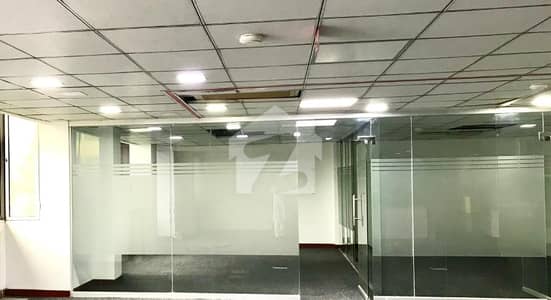 بلیو ایریا اسلام آباد میں 11 مرلہ Studio دفتر 5.5 لاکھ میں کرایہ پر دستیاب ہے۔