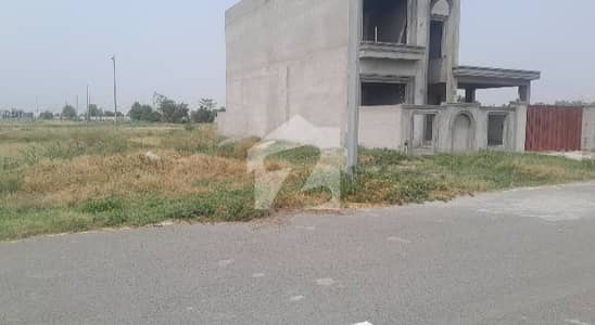 10 Marla Possession Plot at 60ft Road