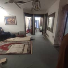 2 Bedrooms Non Furnished Apartment For Rent