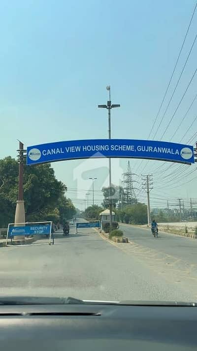 Prime Location Residential Plot Sized 1 Kanal Available In Canal View - Sector 1