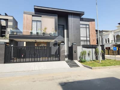 سٹی ہاؤسنگ سوسائٹی گوجرانوالہ میں 6 کمروں کا 10 مرلہ مکان 6.7 کروڑ میں برائے فروخت۔ سٹی ہاؤسنگ سوسائٹی گوجرانوالہ میں 6 کمروں کا 10 مرلہ مکان 6.7 کروڑ میں برائے فروخت۔