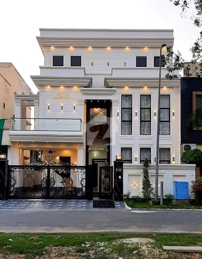 سٹی ہاؤسنگ فیز 2 - بلاک ڈی سٹی ہاؤسنگ ۔ فیز 2,سٹی ہاؤسنگ سوسائٹی,گوجرانوالہ میں 5 کمروں کا 10 مرلہ مکان 5.0 کروڑ میں برائے فروخت۔ سٹی ہاؤسنگ فیز 2 - بلاک ڈی سٹی ہاؤسنگ ۔ فیز 2,سٹی ہاؤسنگ سوسائٹی,گوجرانوالہ میں 5 کمروں کا 10 مرلہ مکان 5.0 کروڑ میں برائے فروخت۔