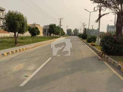 5 Marla Main 150Ft Boulevard Commercial Plot For Sale
