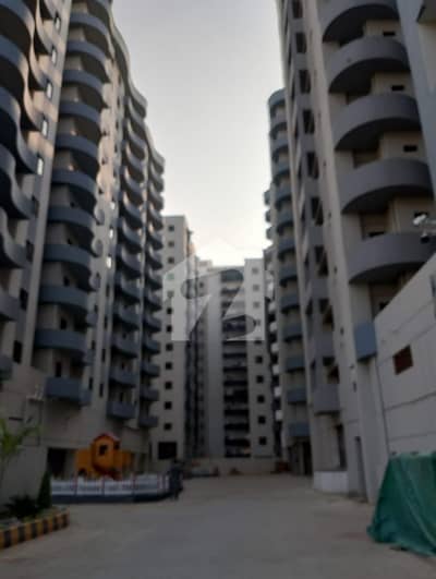 DANIYAL RESIDENCY & SHOPPING MALL FLAT FOR SALE