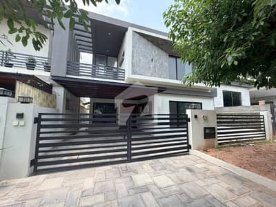 Designer 10 Marla House For Sale in Bahria Enclave Islamabad