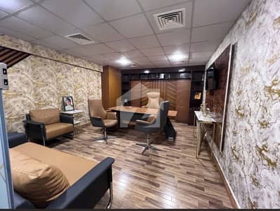 بخاری کمرشل ایریا ڈی ایچ اے فیز 6,ڈی ایچ اے ڈیفینس,کراچی میں 5 مرلہ Studio دفتر 2.45 لاکھ میں کرایہ پر دستیاب ہے۔