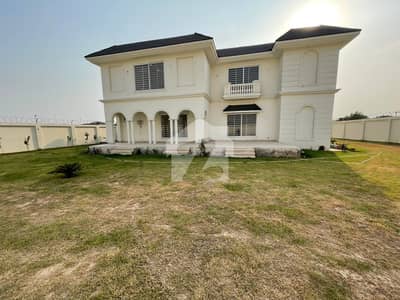 Luxury 4 Kanal Ready-to-Move Farm House | 10 Bedrooms | Private Library | Direct Owner Deal