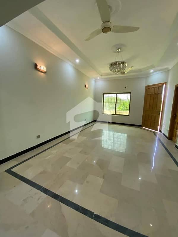 30*60 Upper Portion Available For Rent In G13 30*60 Upper Portion Available For Rent In G13