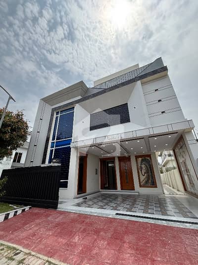 ٹاپ سٹی 1 اسلام آباد میں 5 کمروں کا 10 مرلہ مکان 5.25 کروڑ میں برائے فروخت۔ ٹاپ سٹی 1 اسلام آباد میں 5 کمروں کا 10 مرلہ مکان 5.25 کروڑ میں برائے فروخت۔