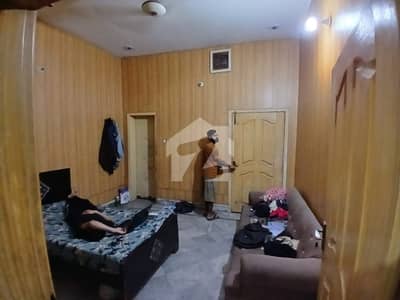 05 MARLA LOWER PORTION BACHELOR+ SILENT OFFICE FOR RENT JOHAR TOWN LAHORE